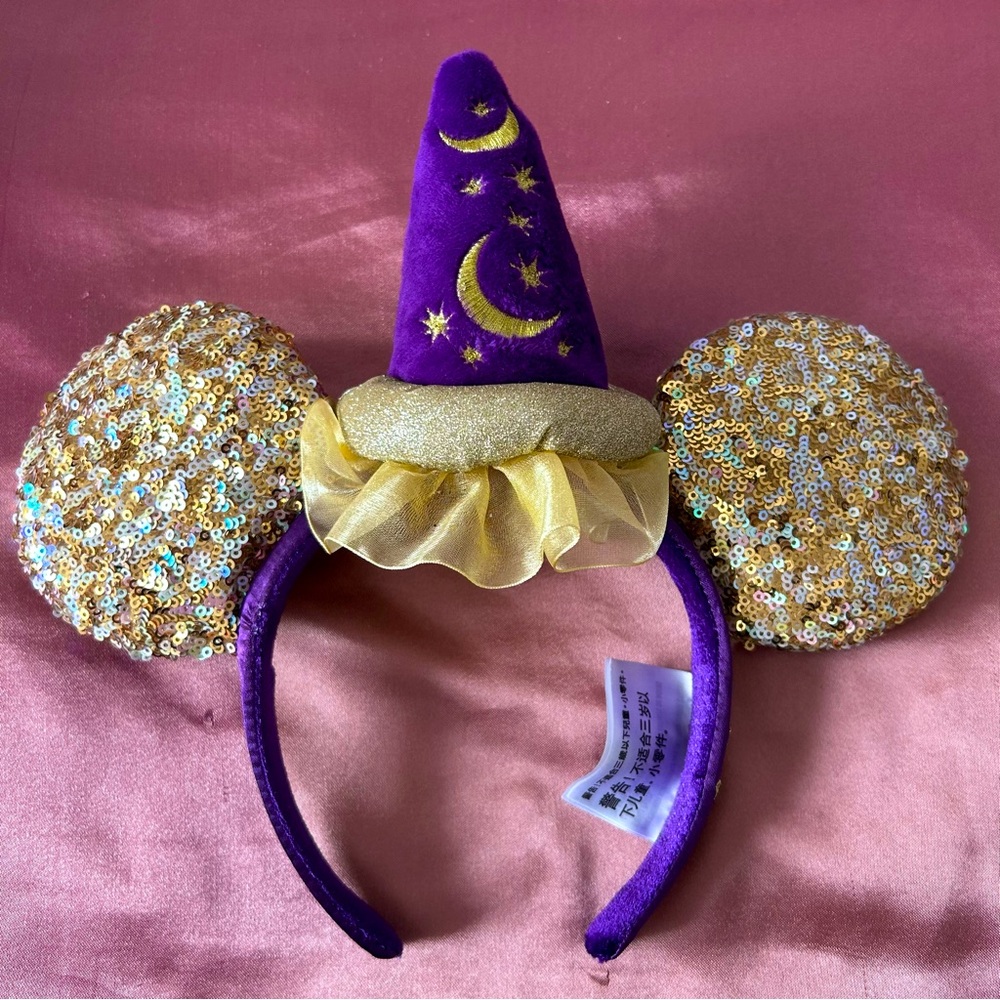 DISNEY - Magic Happens Ears